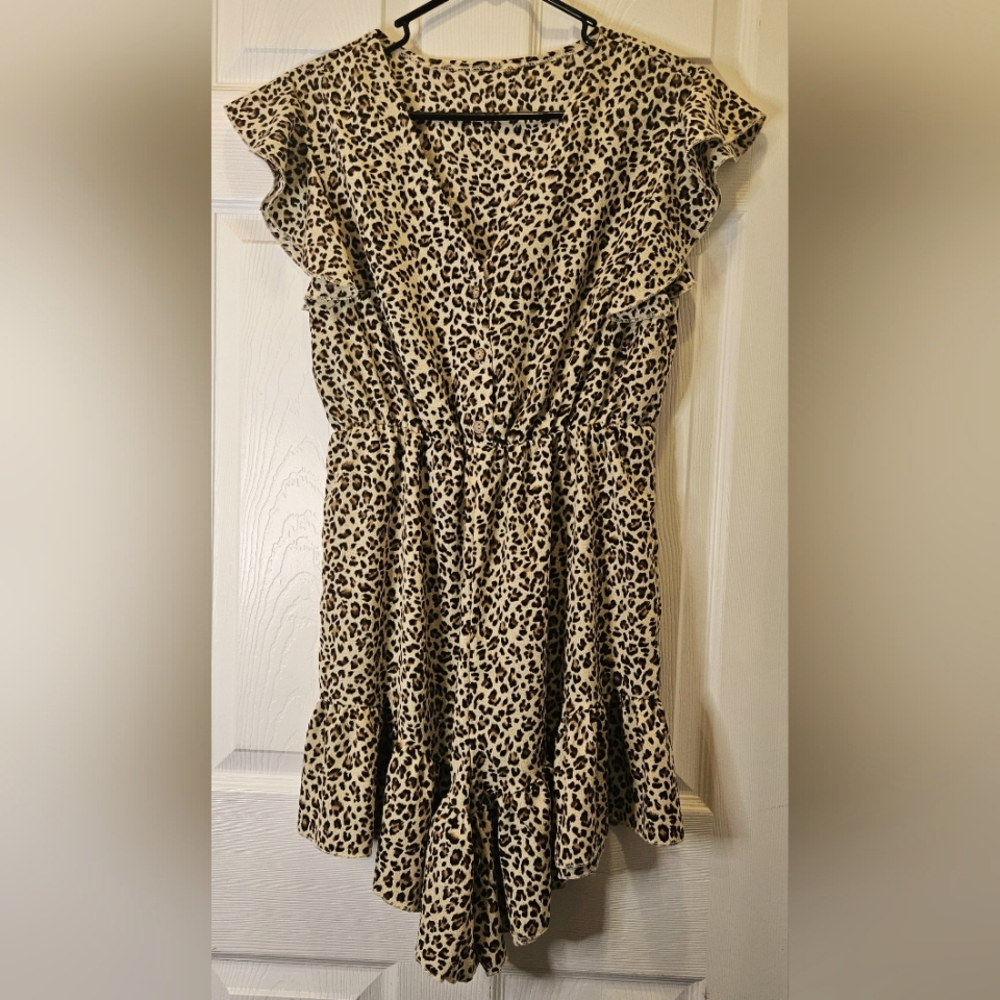 SHEIN Leopard Print Romper